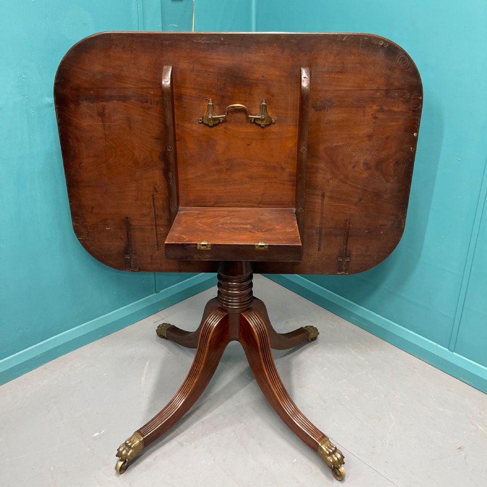 Georgian mahogany tilt top centre table View VI