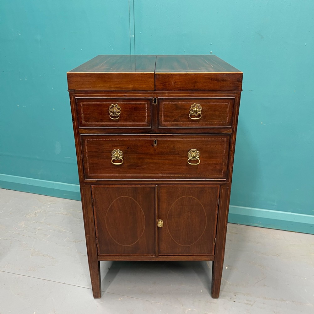 Georgian inlaid Gentleman’s dressing chest