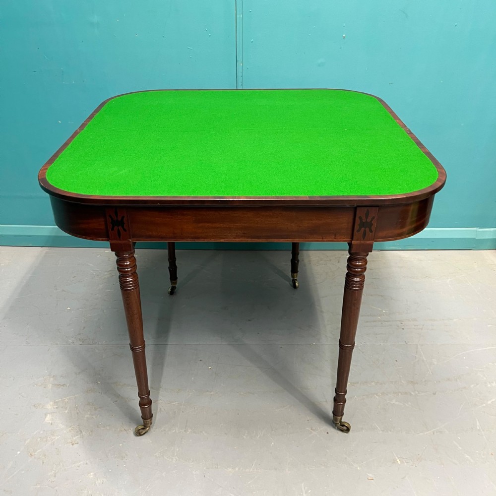 Regency cross banded games table on castors View VI