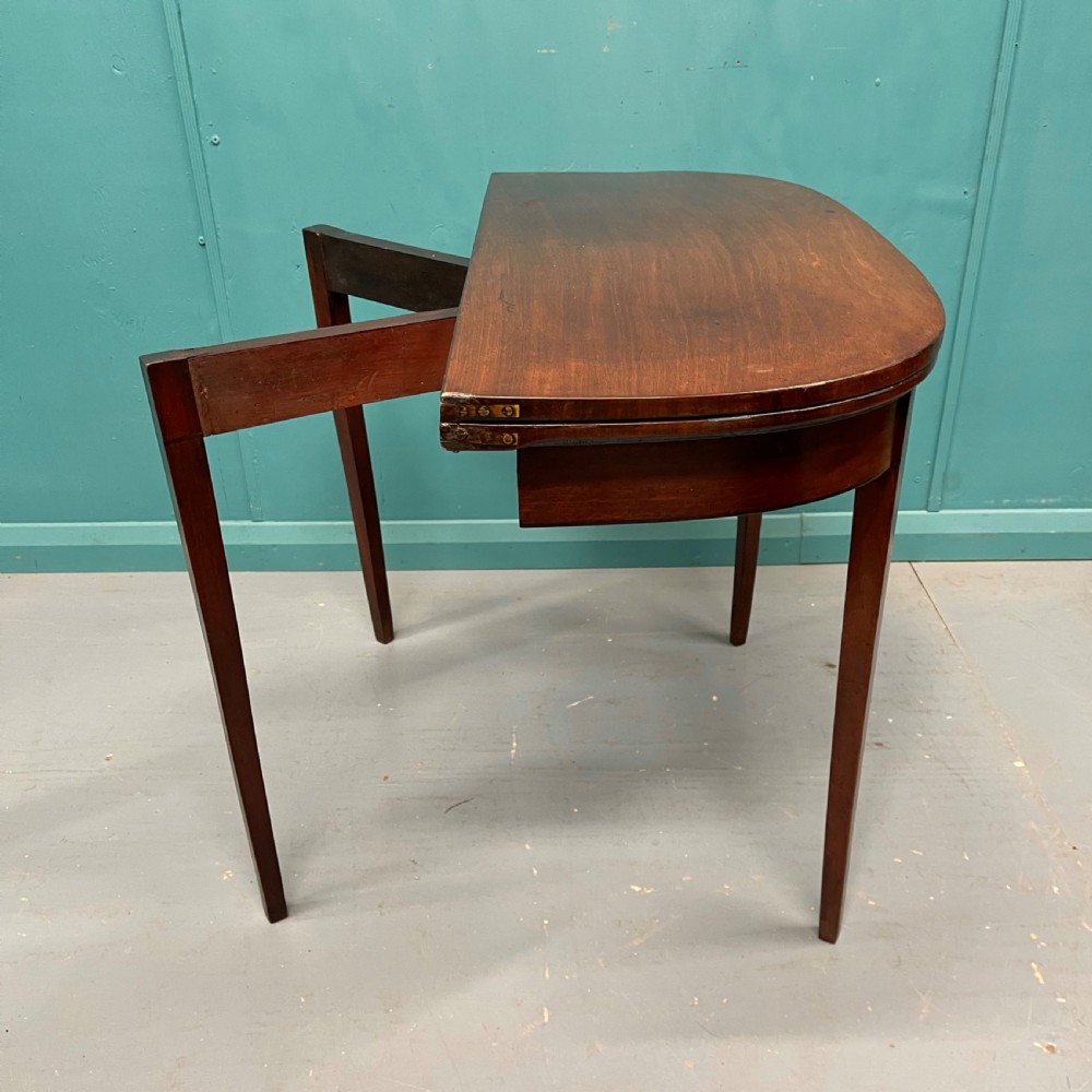 Georgian bow front side table View IV
