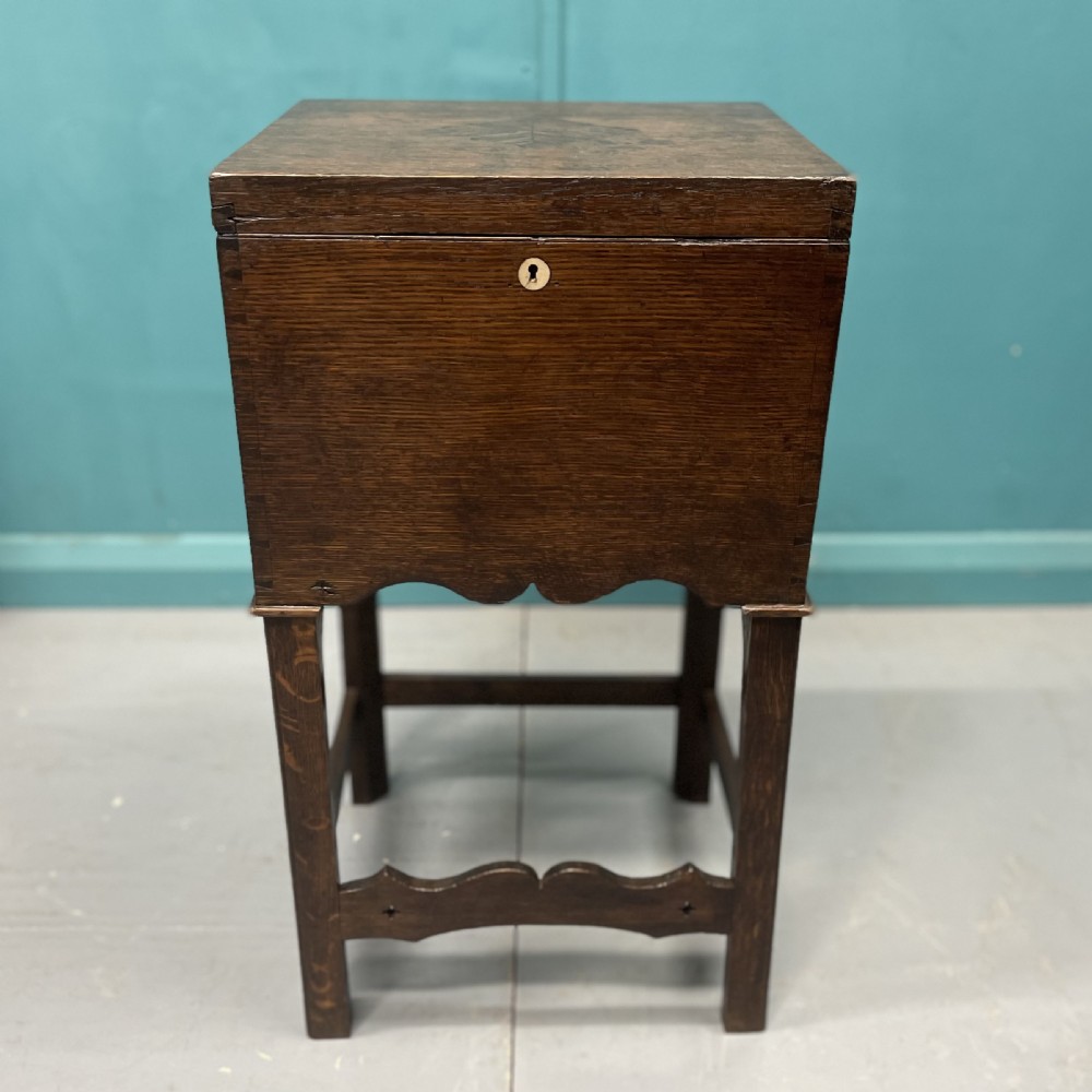 Mid Victorian cellarette by Elkington & Co  View III
