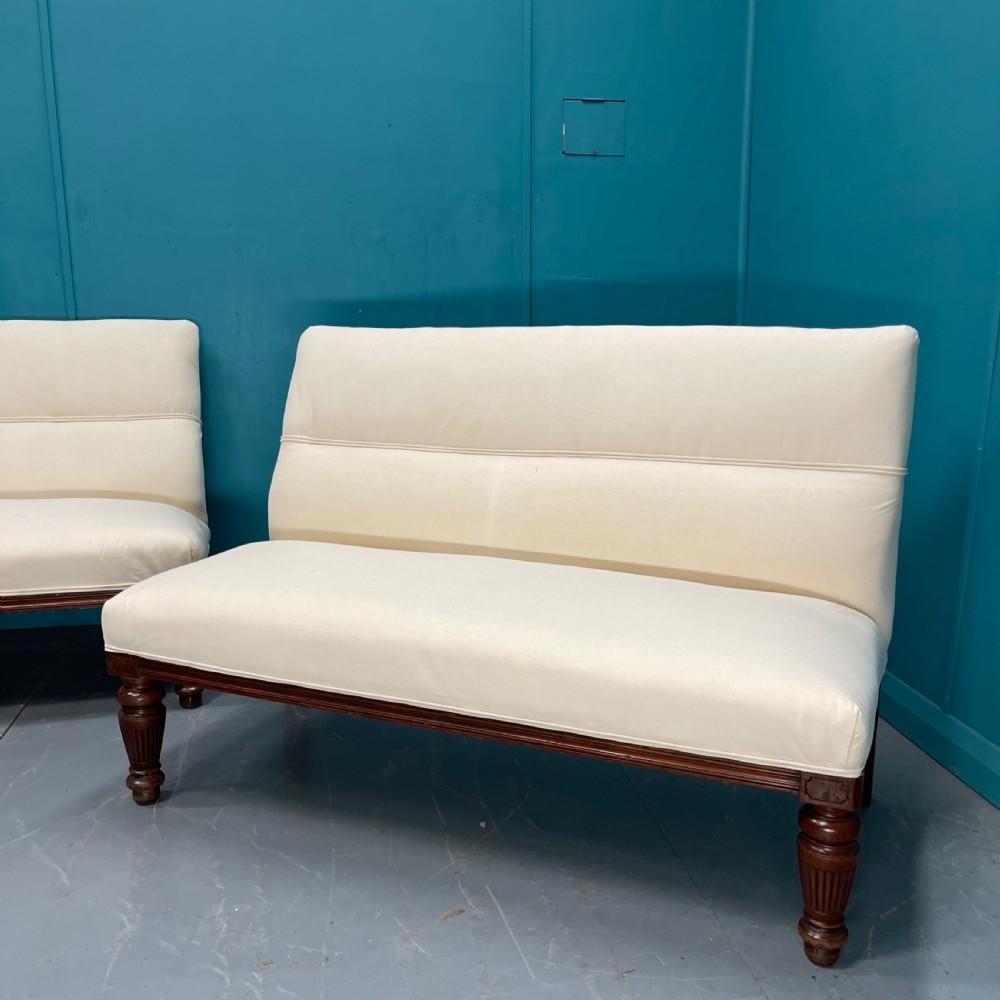 Pair of 19th century window seats in French linen View IV