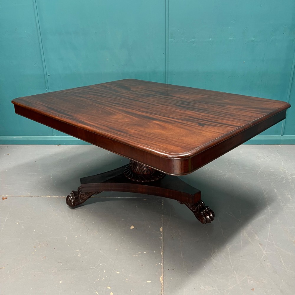 8 seater late Georgian pedestal dining table 
