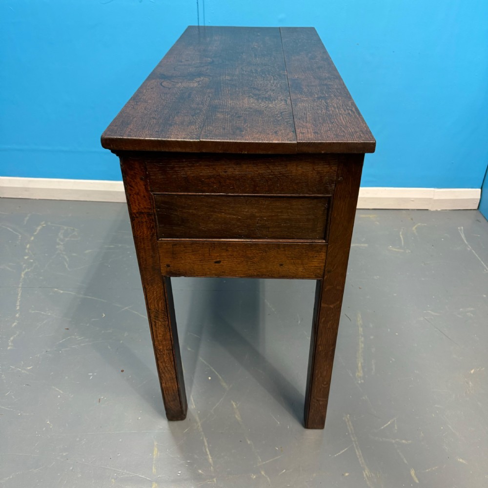 Late 18th century oak dresser base  View IV