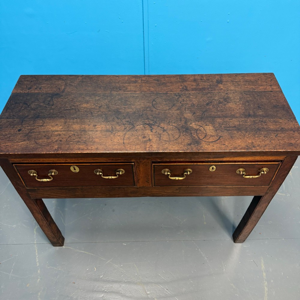Late 18th century oak dresser base  View VI