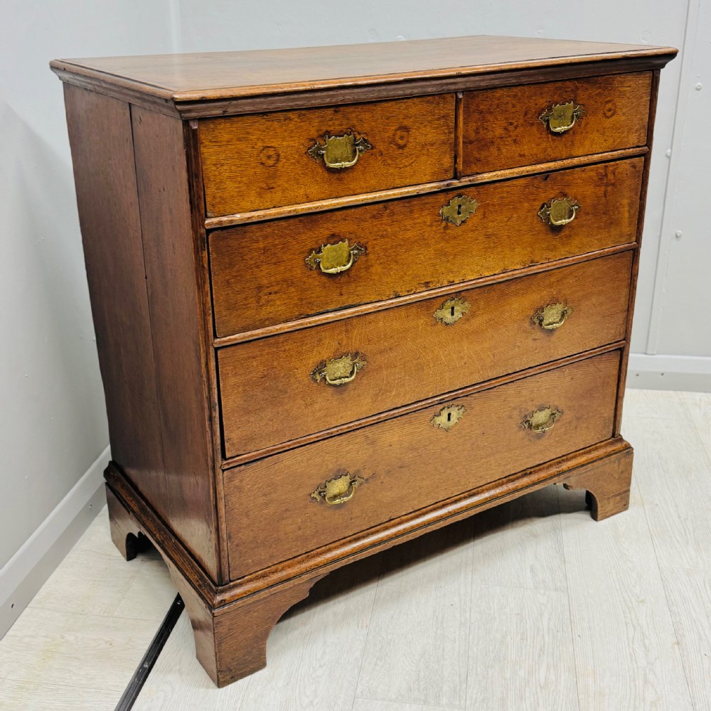 18th century oak chest of drawers  View VIII