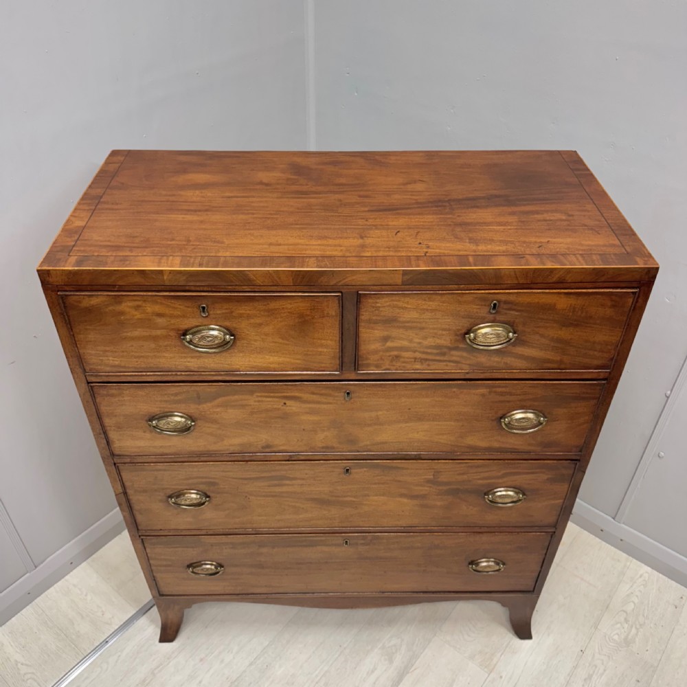Regency mahogany chest of drawers View V