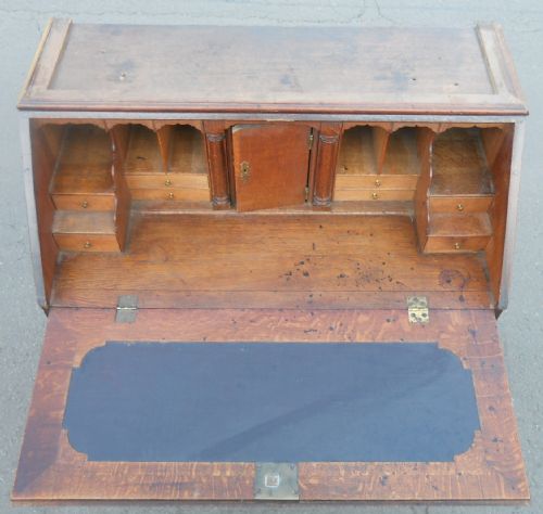 GEORGIAN SMALL OAK BUREAU BOOKCASE EX 'SHAKESPEARE BIRTHPLACE TRUST' - ADDITIONAL PHOTO 9