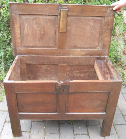 ANTIQUE SMALL OAK BLANKET CHEST - ADDITIONAL PHOTO 8