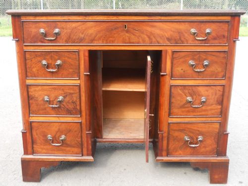 GEORGIAN STYLE SMALL MAHOGANY WRITING DESK - ADDITIONAL PHOTO 5