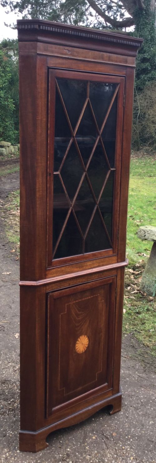 EDWARDIAN INLAID MAHOGANY STANDING CORNER CUPBOARD - ADDITIONAL PHOTO 1
