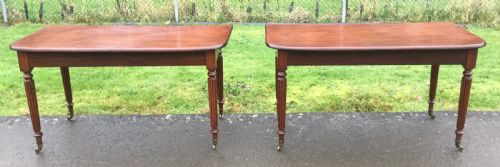 fig 1. Regency Mahogany Extending Dining Table to Seat Twelve