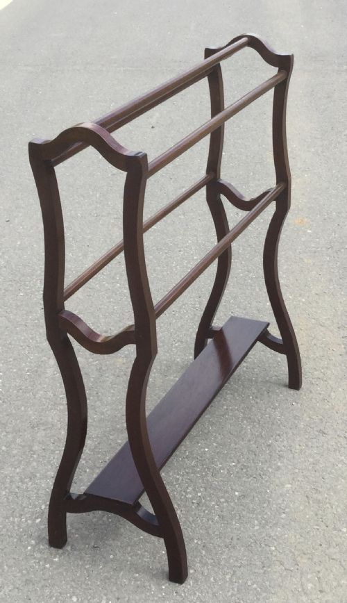 EDWARDIAN MAHOGANY TOWEL RAIL - ADDITIONAL PHOTO 4