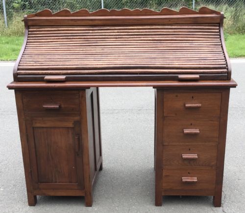 EDWARDIAN MAHOGANY PEDESTAL ROLLTOP DESK - ADDITIONAL PHOTO 13