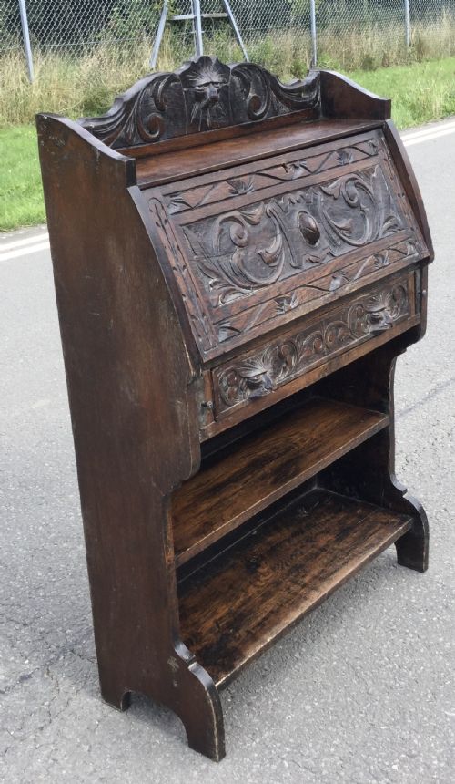 VICTORIAN CARVED OAK NARROW BUREAU - ADDITIONAL PHOTO 2