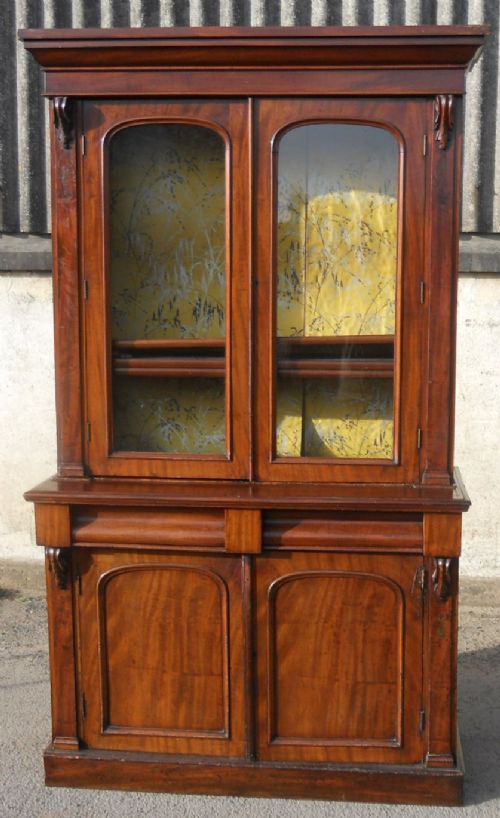 Victorian Mahogany Cabinet Bookcase