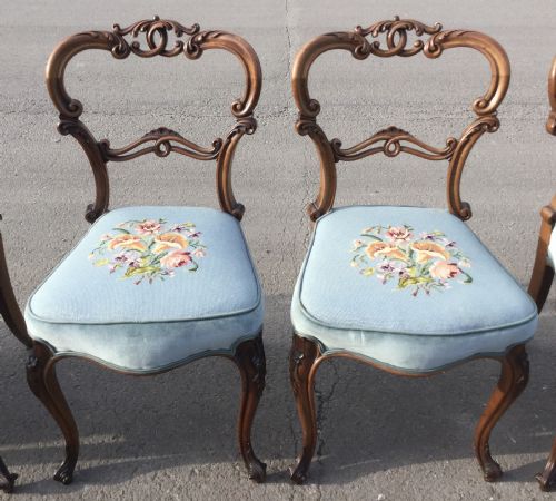 SET OF EIGHT VICTORIAN CARVED WALNUT DINING CHAIRS - ADDITIONAL PHOTO 4