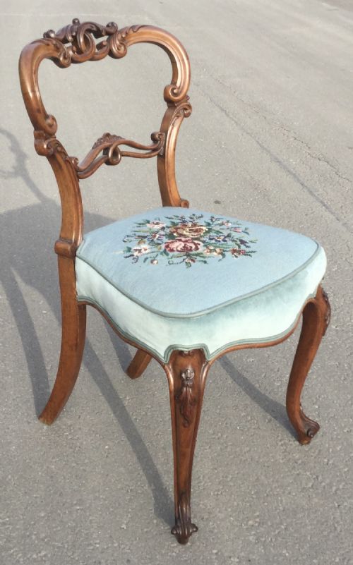 SET OF EIGHT VICTORIAN CARVED WALNUT DINING CHAIRS - ADDITIONAL PHOTO 10