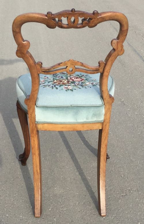 SET OF EIGHT VICTORIAN CARVED WALNUT DINING CHAIRS - ADDITIONAL PHOTO 13
