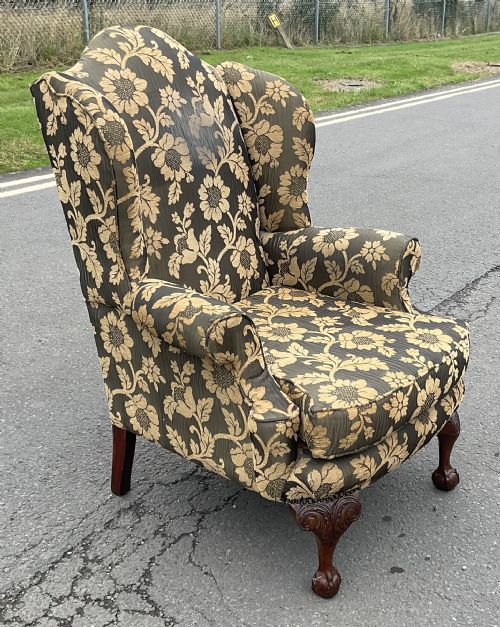 UPHOLSTERED WING FIRESIDE ARMCHAIR - ADDITIONAL PHOTO 4
