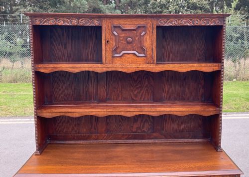 JACOBEAN STYLE OAK DRESSER - ADDITIONAL PHOTO 2