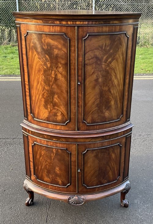 Bowfront Mahogany Standing Corner Cocktail Cabinet