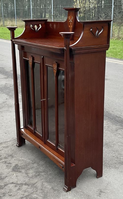 ART NOUVEAU MAHOGANY BOOKCASE - ADDITIONAL PHOTO 3