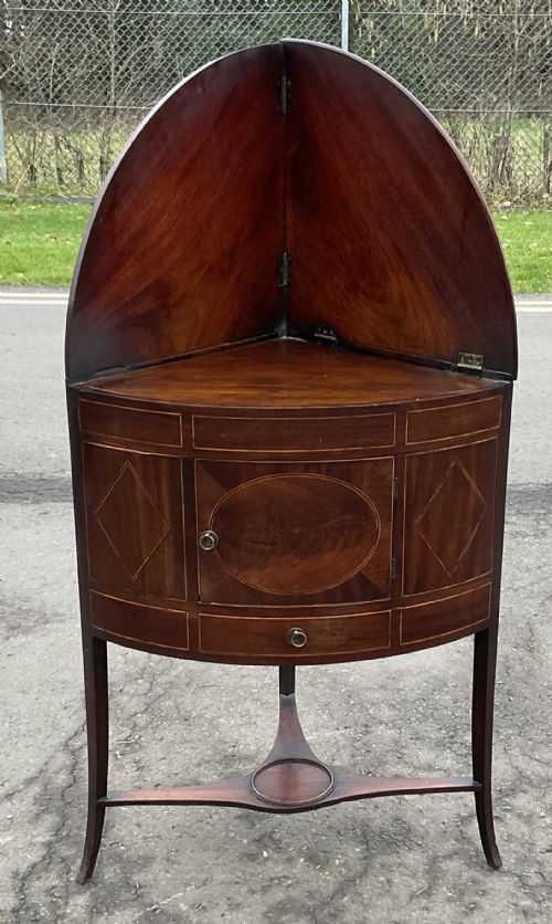 GEORGIAN INLAID MAHOGANY STANDING CORNER CUPBOARD - ADDITIONAL PHOTO 1