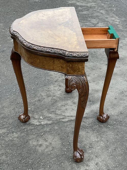 QUEEN ANNE STYLE WALNUT CARD TABLE - ADDITIONAL PHOTO 7
