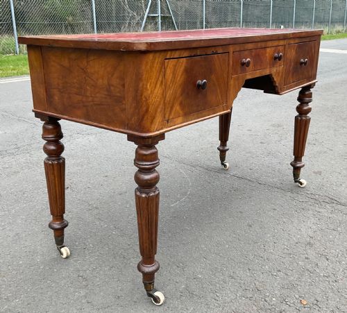VICTORIAN MAHOGANY WRITING DESK - ADDITIONAL PHOTO 4