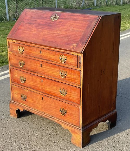 GEORGIAN MAHOGANY WRITING BUREAU - ADDITIONAL PHOTO 1