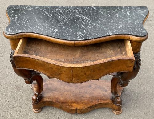 VICTORIAN SERPENTINE FRONT MAHOGANY CONSOLE TABLE - ADDITIONAL PHOTO 6