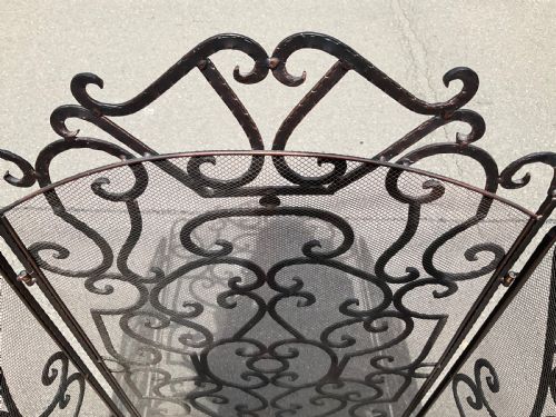ARTS CRAFT IRON TALL FOLDING FIREGUARD - ADDITIONAL PHOTO 5