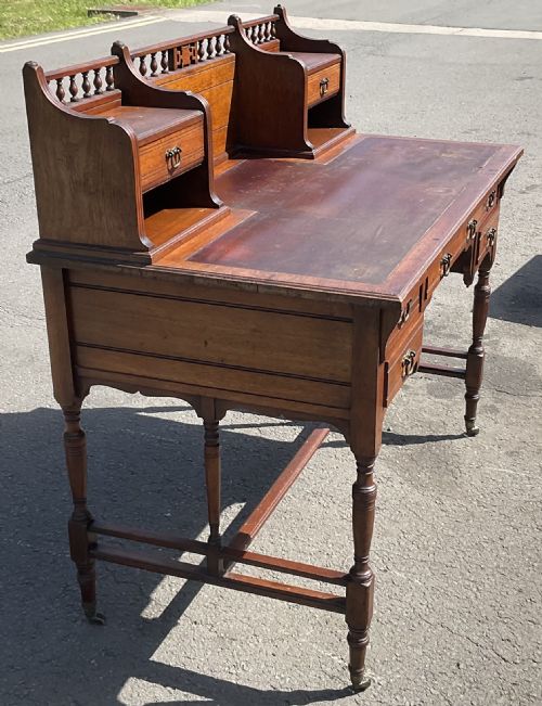 EDWARDIAN WALNUT KNEEHOLE DESK HEAL SONS - ADDITIONAL PHOTO 3