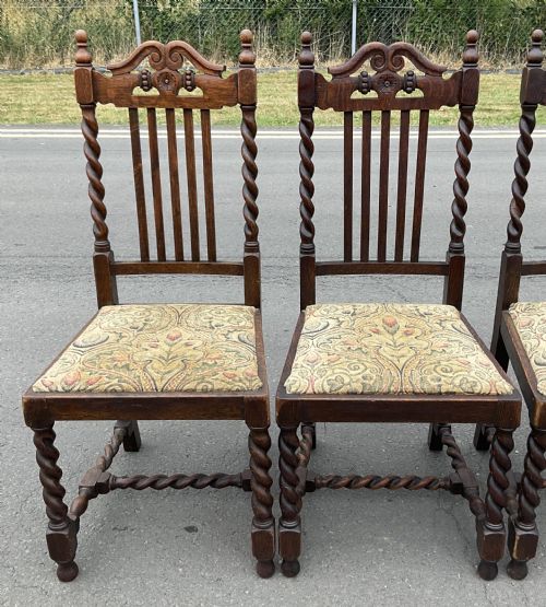 SET OF FOUR JACOBEAN STYLE OAK DINING CHAIRS - ADDITIONAL PHOTO 5