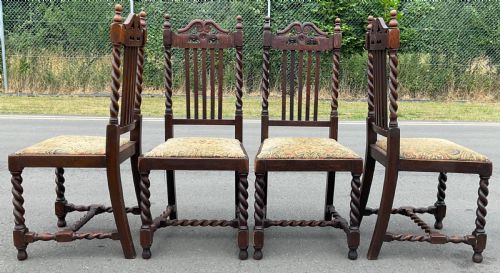 SET OF FOUR JACOBEAN STYLE OAK DINING CHAIRS - ADDITIONAL PHOTO 6