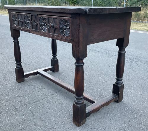 HEAVY OAK WRITING TABLE - ADDITIONAL PHOTO 4