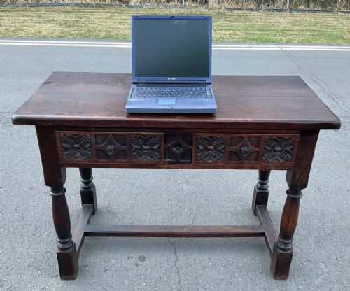 HEAVY OAK WRITING TABLE - ADDITIONAL PHOTO 6