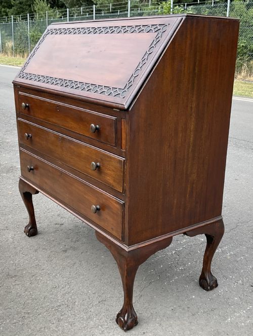 CHIPPENDALE STYLE MAHOGANY BUREAU BOOKCASE - ADDITIONAL PHOTO 4
