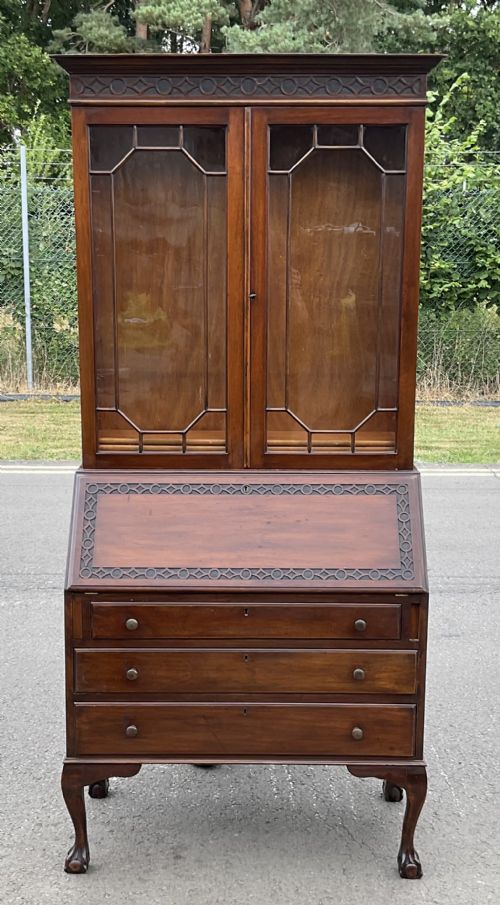 CHIPPENDALE STYLE MAHOGANY BUREAU BOOKCASE - ADDITIONAL PHOTO 9
