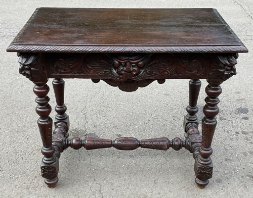 VICTORIAN CARVED OAK SIDE TABLE