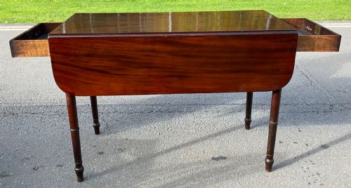 GEORGIAN MAHOGANY DROPLEAF PEMBROKE TABLE - ADDITIONAL PHOTO 6