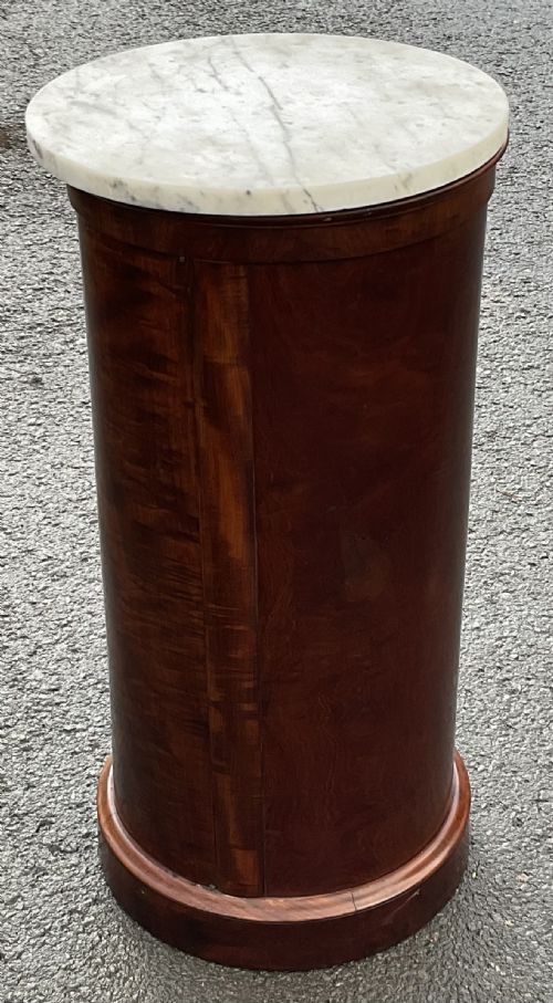 VICTORIAN MARBLE TOP MAHOGANY CABINET - ADDITIONAL PHOTO 6