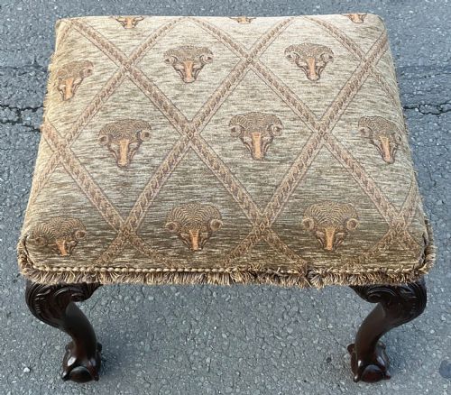 CHIPPENDALE STYLE MAHOGANY STOOL - ADDITIONAL PHOTO 4