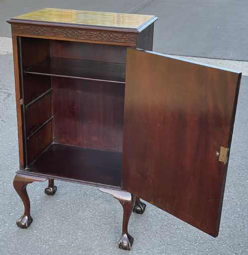 EDWARDIAN MAHOGANY MUSIC CABINET - ADDITIONAL PHOTO 3