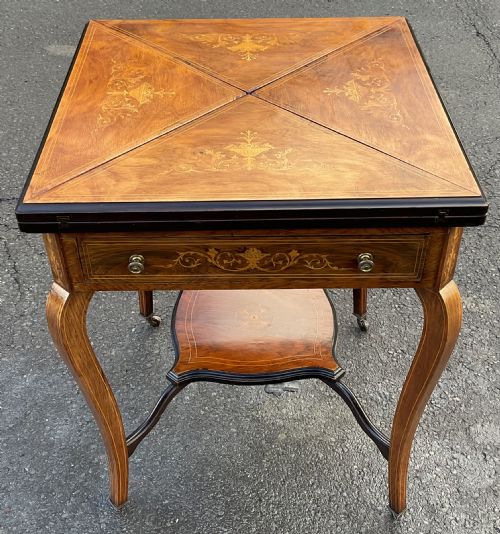 EDWARDIAN INLAID MAHOGANY ENVELOPE CARD TABLE - ADDITIONAL PHOTO 1
