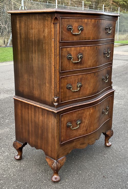 WALNUT TALL CHEST OF DRAWERS - ADDITIONAL PHOTO 4