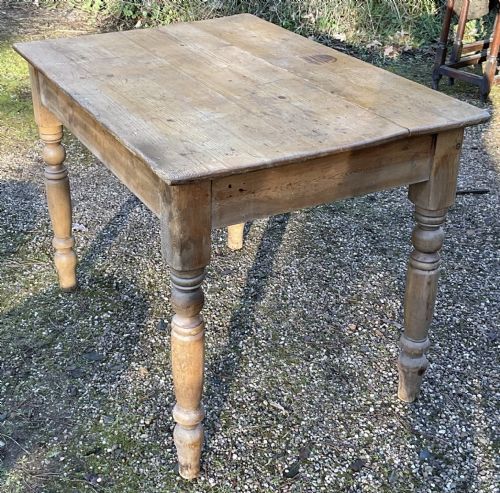 VICTORIAN PINE KITCHEN TABLE - ADDITIONAL PHOTO 7