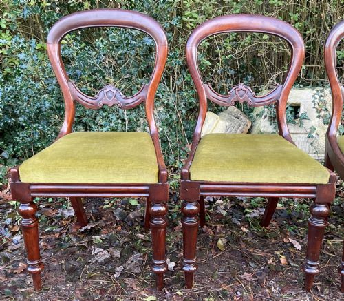 SET OF FOUR VICTORIAN MAHOGANY DINING CHAIRS - ADDITIONAL PHOTO 2