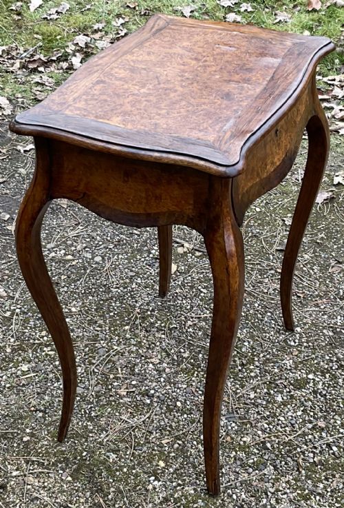 LADIES WALNUT WORK TABLE - ADDITIONAL PHOTO 2